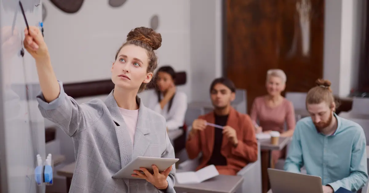 Business Management: Why It Still Matters in 2025